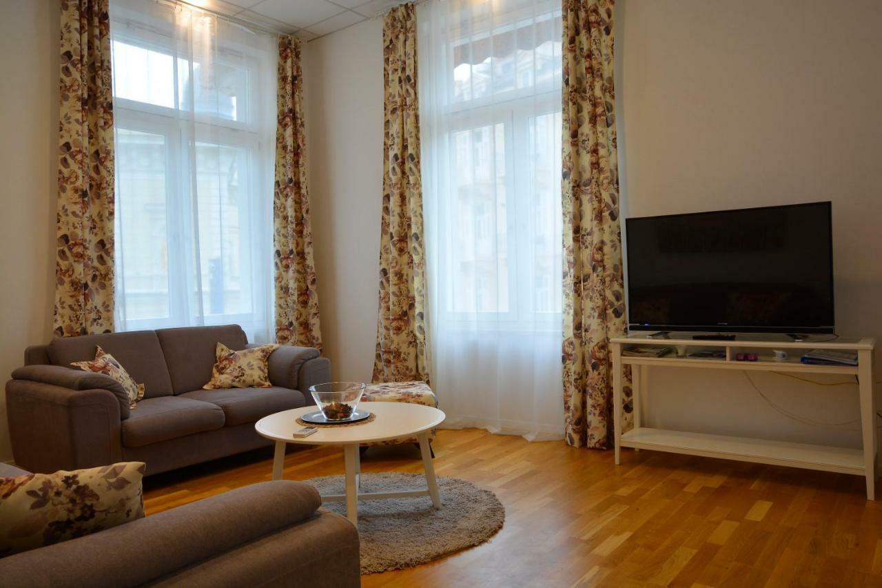 אופטיה Superior Seaview Apartment מראה חיצוני תמונה