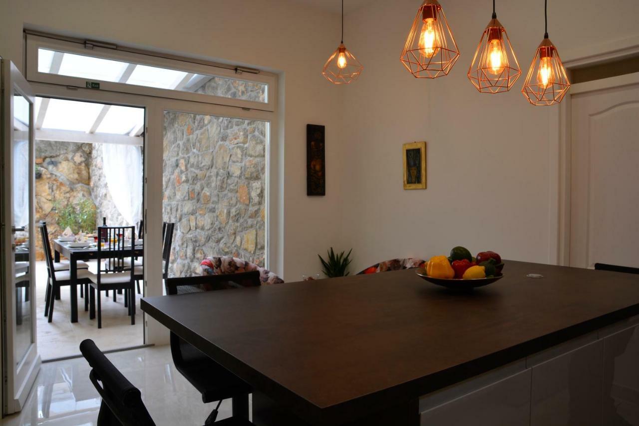 אופטיה Superior Seaview Apartment מראה חיצוני תמונה